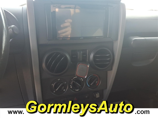 2007 Jeep Wrangler Sahara:222608B