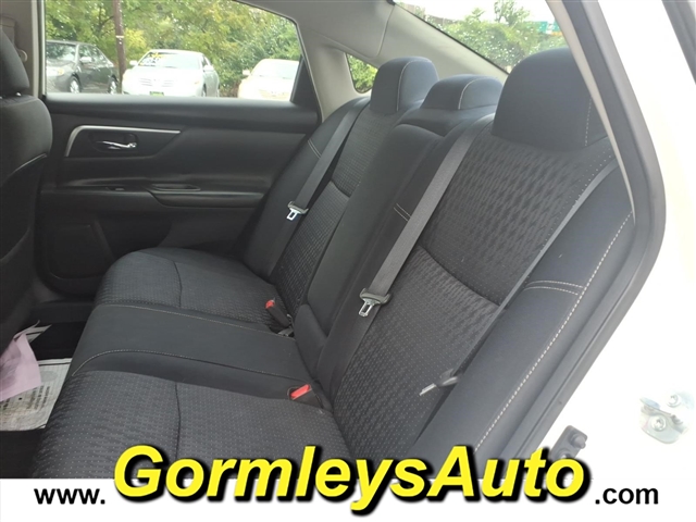 2016 Nissan Altima 2.5 SR:278672B