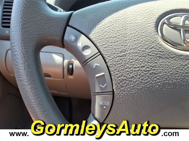 2005 Toyota Camry LE:549857B