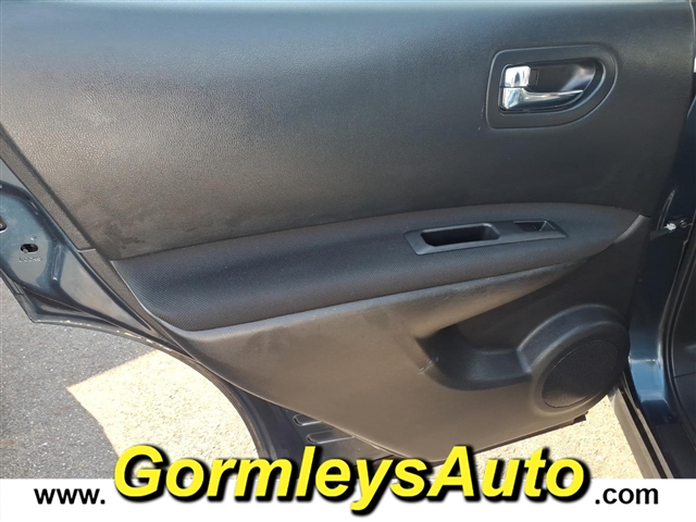 2013 Nissan Rogue S:138738B