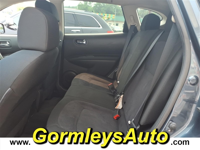 2015 Nissan Rogue Select S:754498B