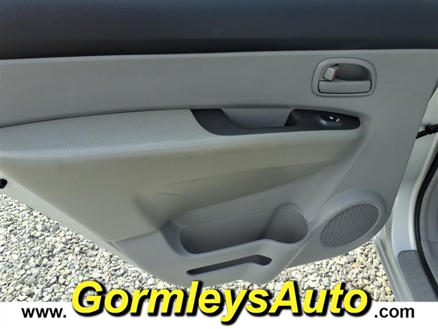 2007 Kia Rondo LX:089888B