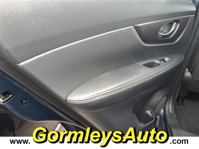 2016 Nissan Rogue S:651763B