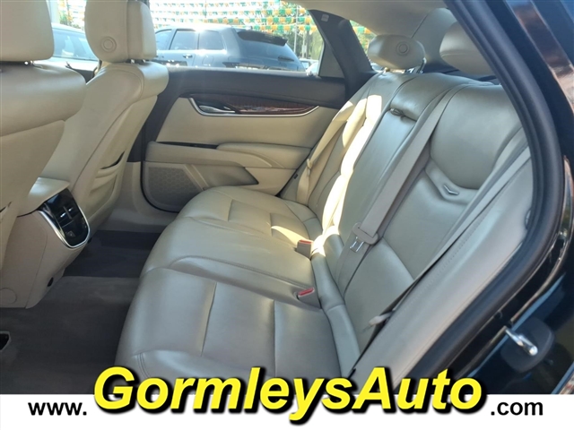 2013 Cadillac XTS Luxury Collection:106897B