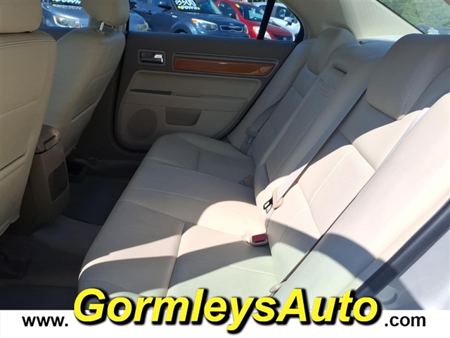 2007 LINCOLN MKZ Base:631895B