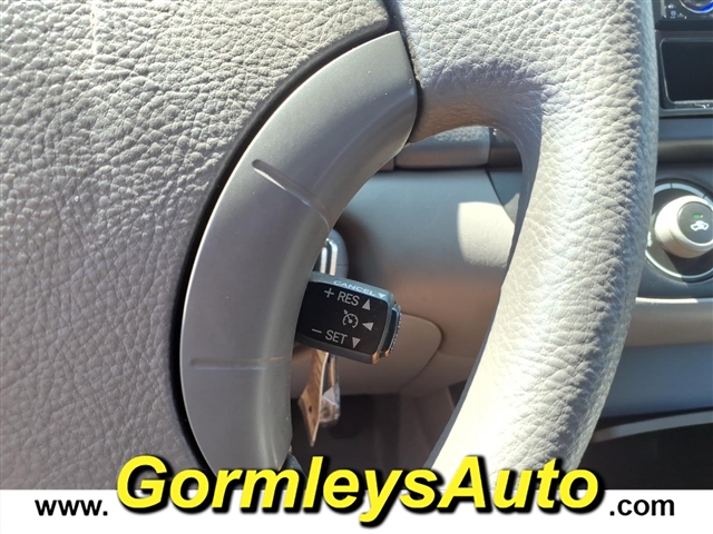 2005 Toyota Camry LE:549857B