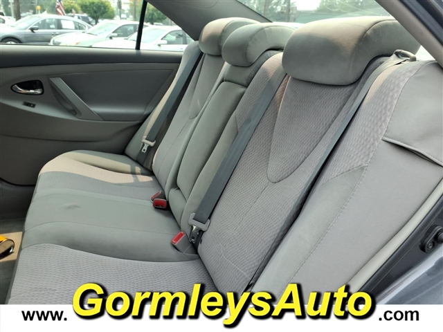 2010 Toyota Camry Base:525575B