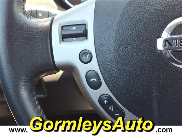 2010 Nissan Rogue S:610030B