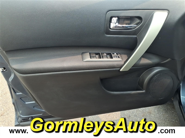 2015 Nissan Rogue Select S:754498B