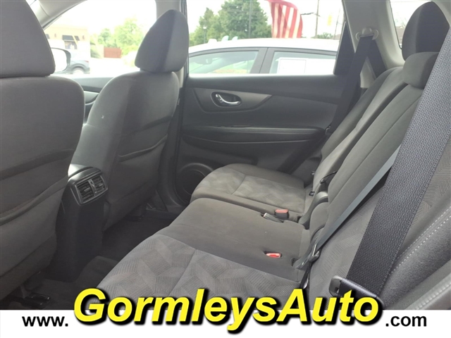 2016 Nissan Rogue S:651763B