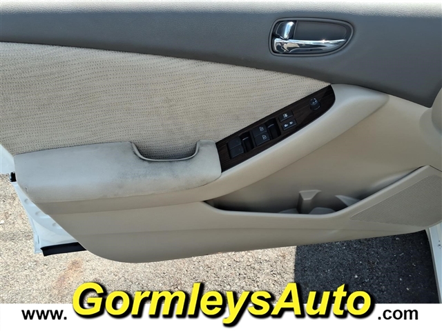 2010 Nissan Altima 2.5 S:506560B
