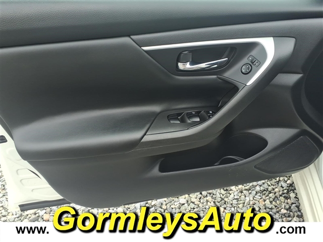 2016 Nissan Altima 2.5 SR:278672B