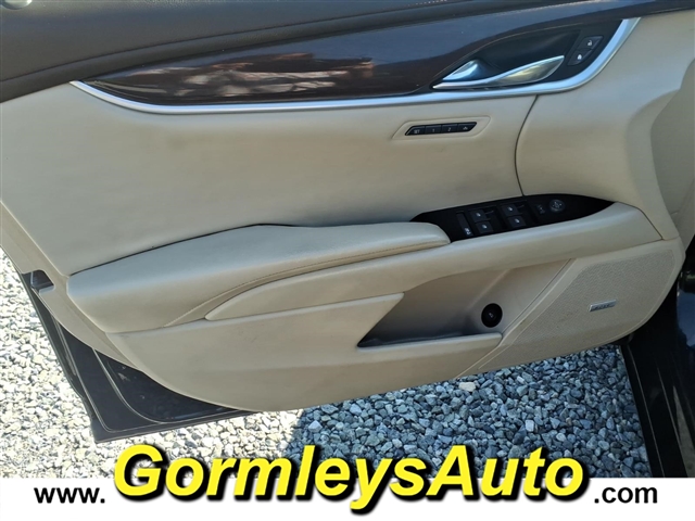 2013 Cadillac XTS Luxury Collection:106897B