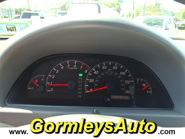 2005 Toyota Camry LE:549857B