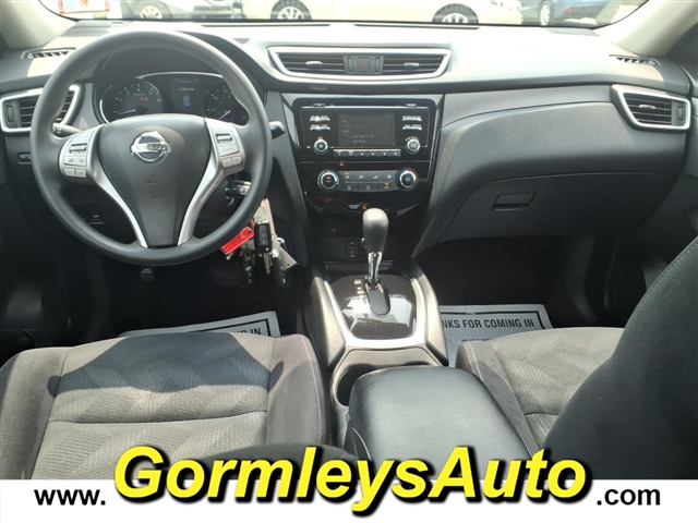2016 Nissan Rogue S:138903B