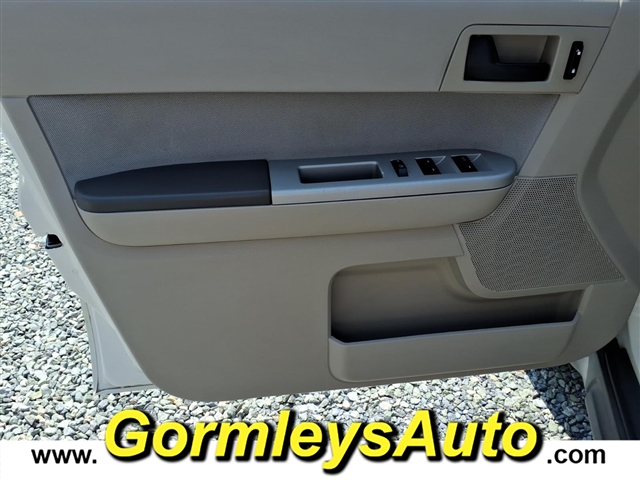 2012 Ford Escape XLT:B15672B
