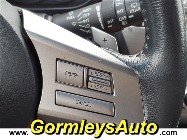 2011 Subaru Outback 2.5i Premium:321824B