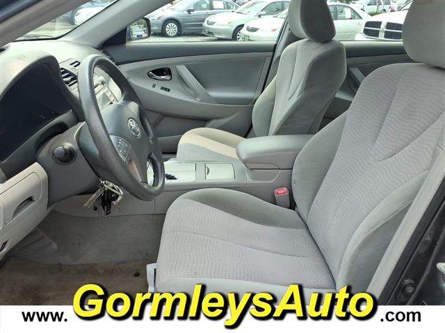 2010 Toyota Camry Base:525575B
