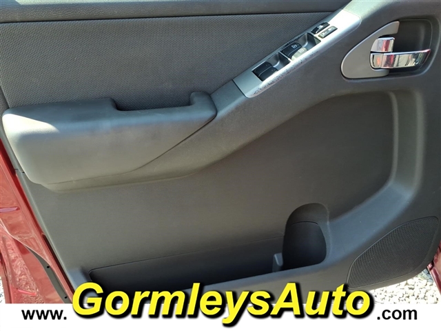 2008 Nissan Pathfinder SE:654870B