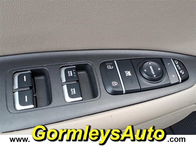 2017 Kia Optima LX:145270B