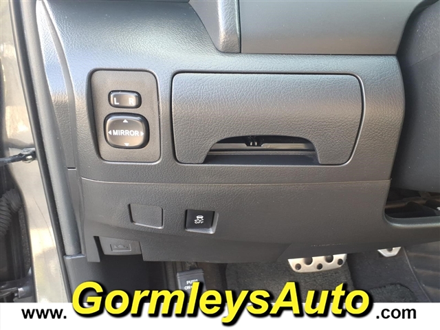 2011 Toyota Camry Base:643283B