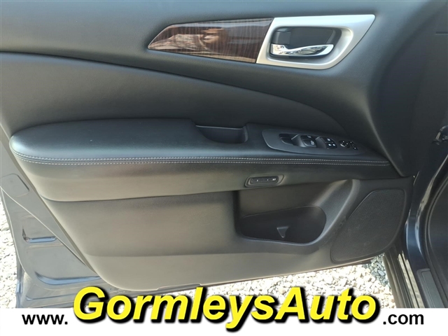 2014 Nissan Pathfinder S:726540B