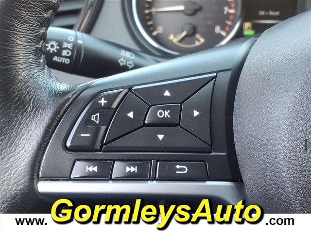 2017 Nissan Rogue S:151585B