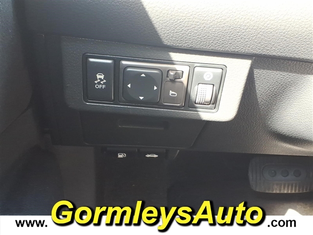 2011 Nissan Versa 1.8 SL:391746B