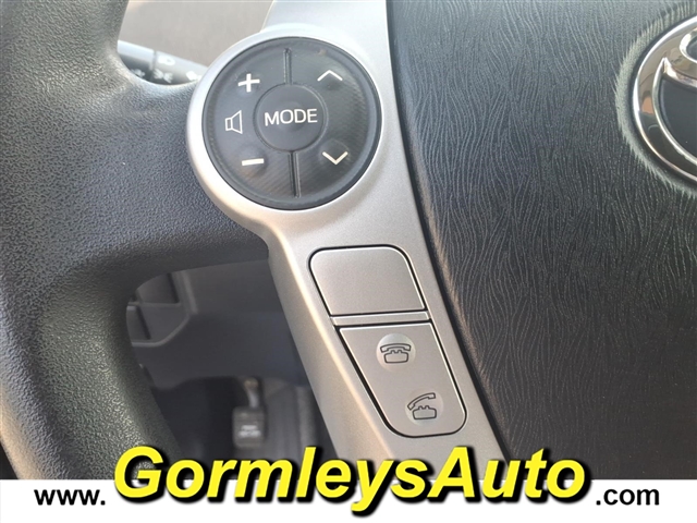 2015 Toyota Prius Two:395658B