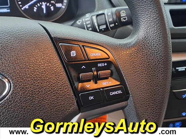 2016 Hyundai TUCSON SE:037460B