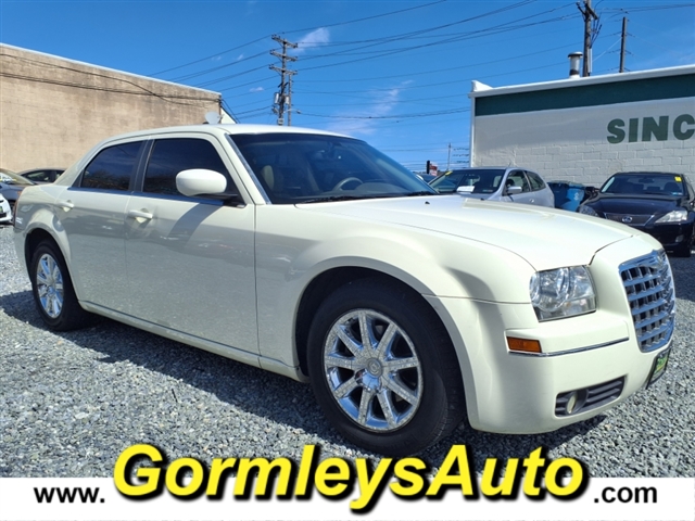 2009 Chrysler 300 Touring – 529418B