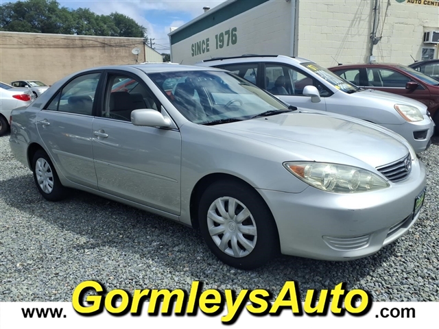 2006 Toyota Camry XLE  695156B