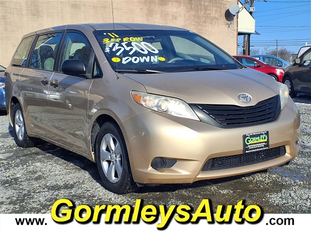 2011 Toyota Sienna Base 7-Passenger  153286B