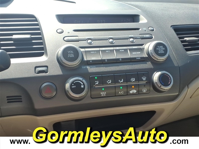 2010 Honda Civic LX:575201B