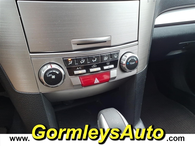 2011 Subaru Outback 2.5i Premium:321824B