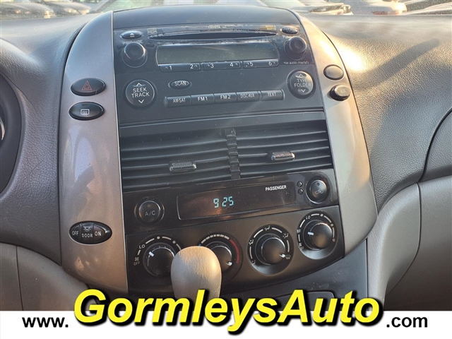 2009 Toyota Sienna LE 8-Passenger:287534B