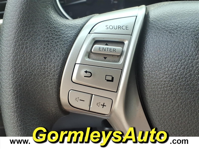 2016 Nissan Rogue S:138903B