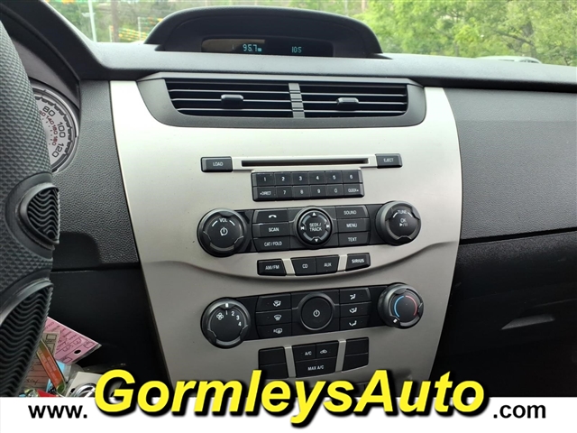 2009 Ford Focus SE:199899B