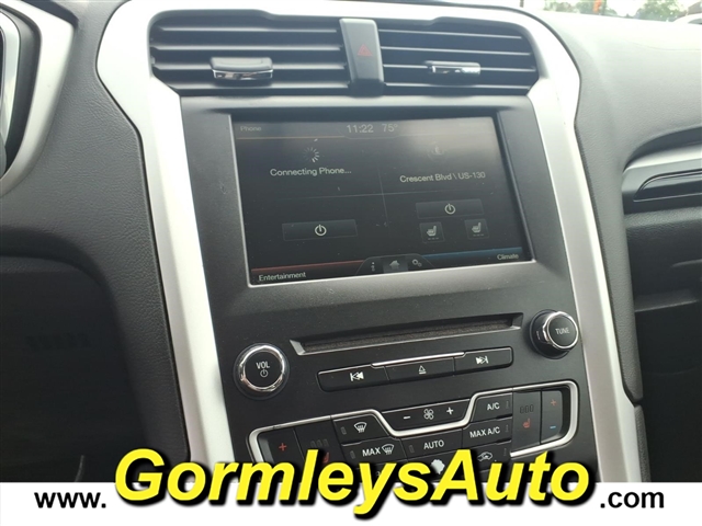 2016 Ford Fusion SE:273378B