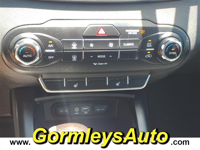 2017 Kia Sorento LX V6:299296B
