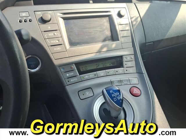 2015 Toyota Prius Two:395658B
