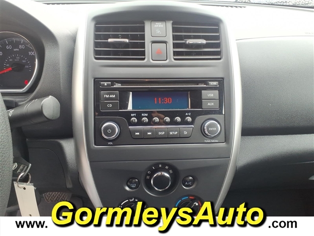 2015 Nissan Versa 1.6 SL:882408B