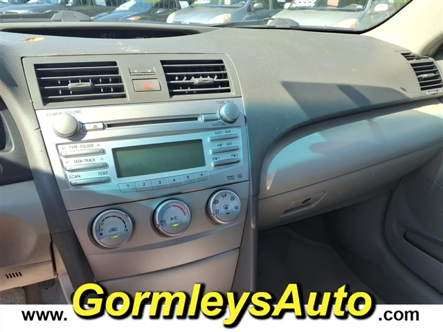 2010 Toyota Camry Base:040406B