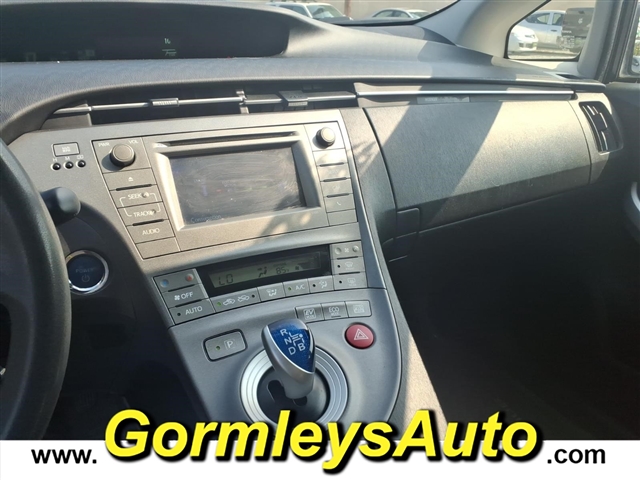 2015 Toyota Prius Two:395658B