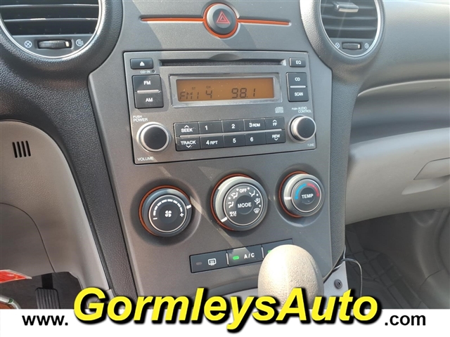 2007 Kia Rondo LX:089888B