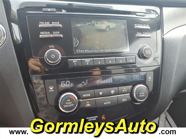 2016 Nissan Rogue S:651763B
