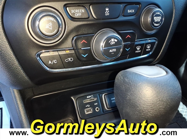 2015 Jeep Cherokee Altitude:554295B