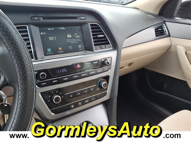 2016 Hyundai SONATA Limited:353387B