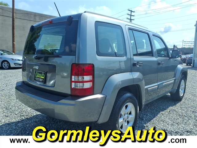 2012 Jeep Liberty Sport:120531B