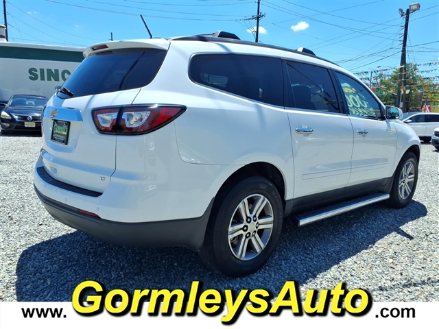 2017 Chevrolet Traverse LT:179902B
